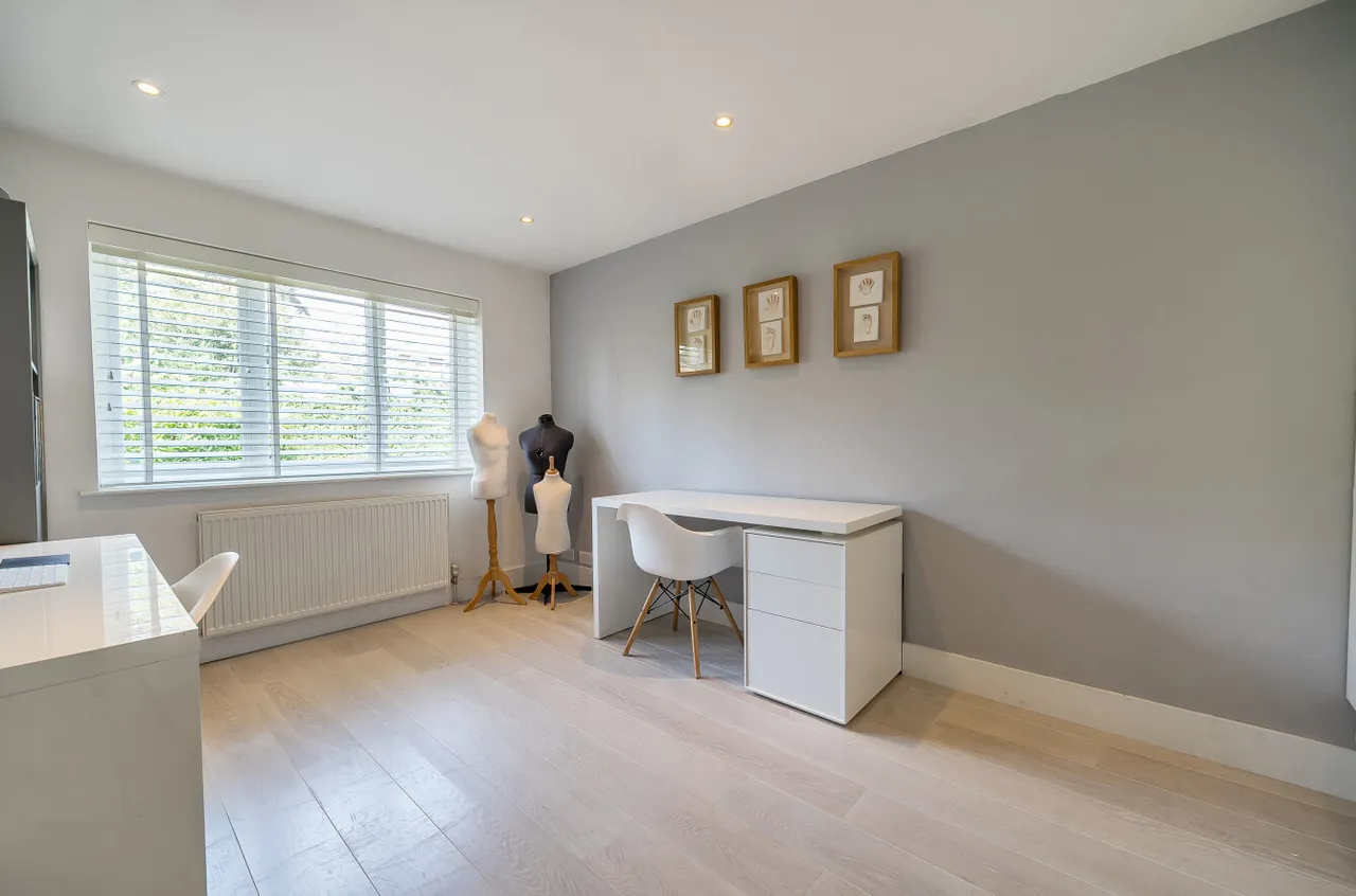 Rudd Hall Rise, Camberley, Surrey, GU15 2JZ, photo 24