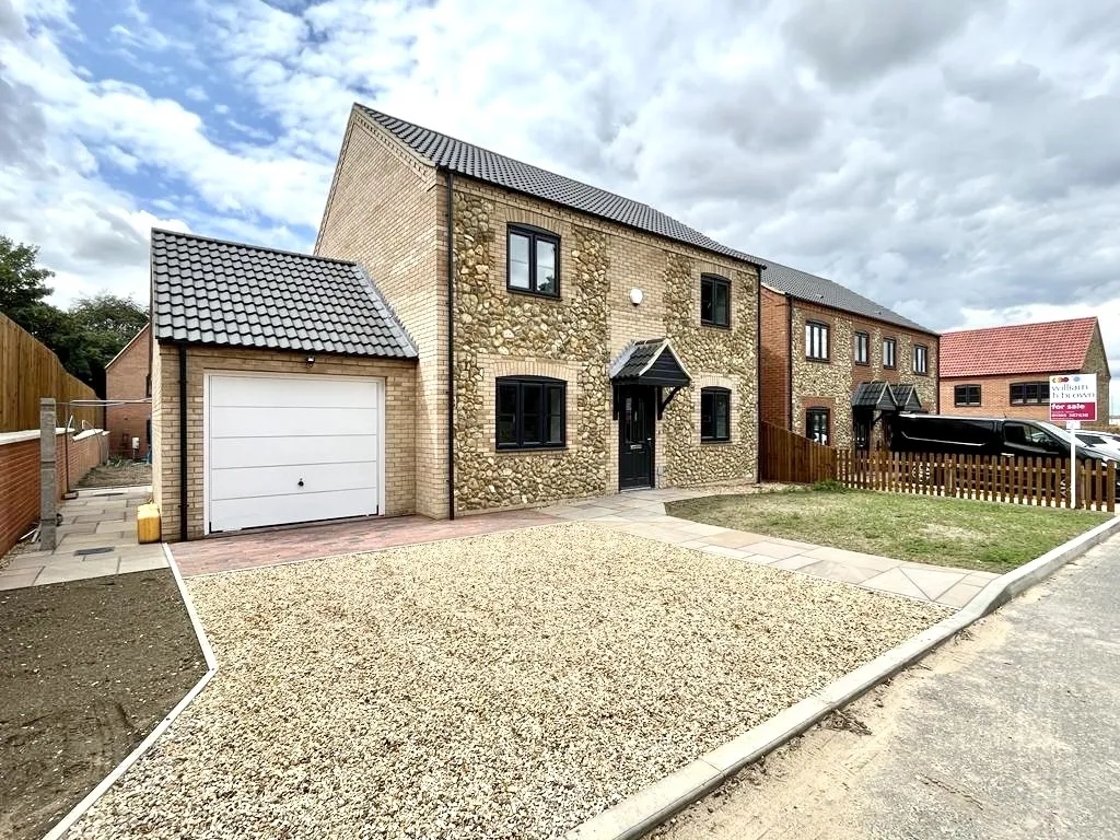 4 bed house to rent — Church View Road, Methwold, THETFORD