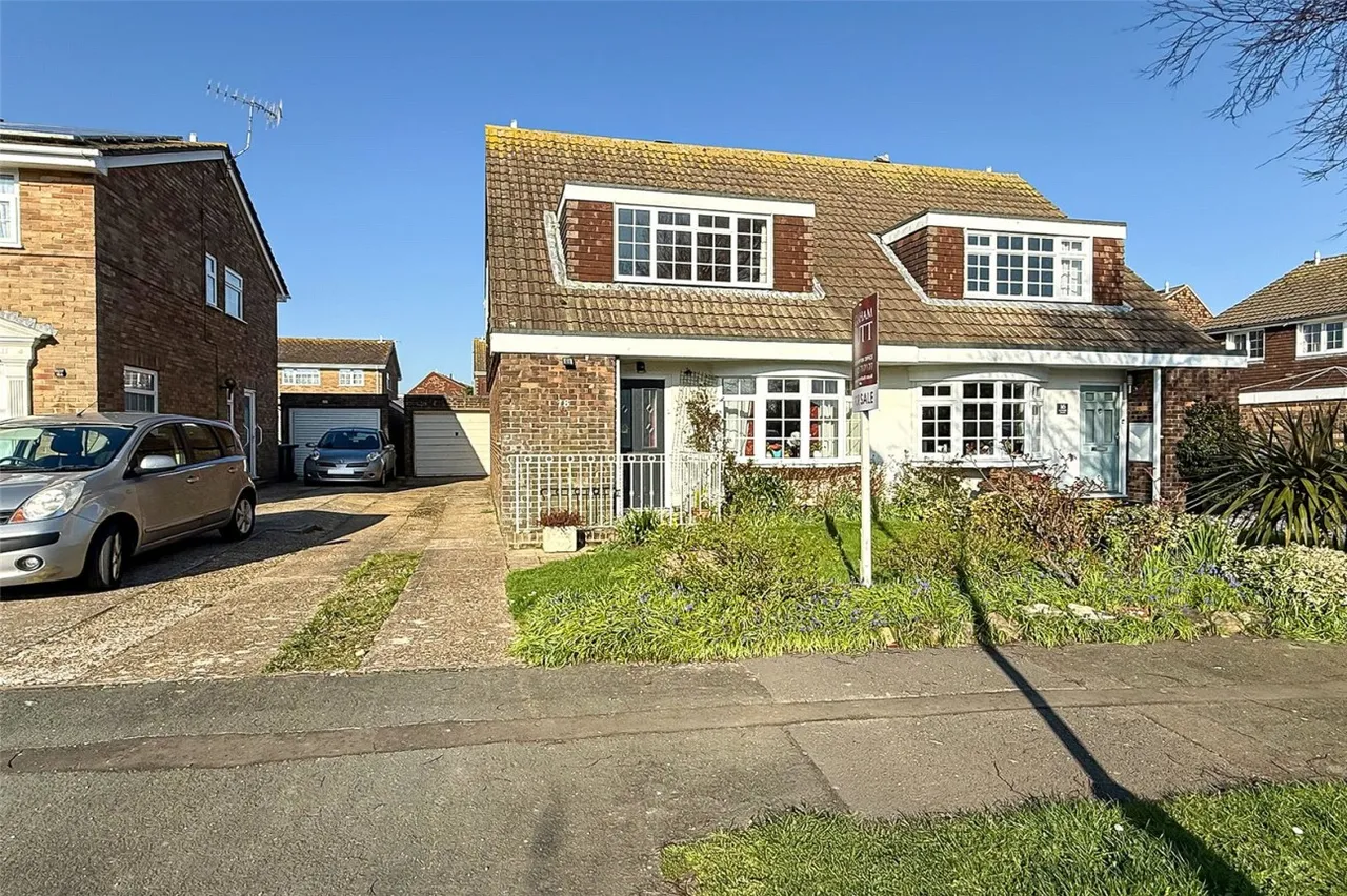 3 bed house for sale, Littlehampton, BN17