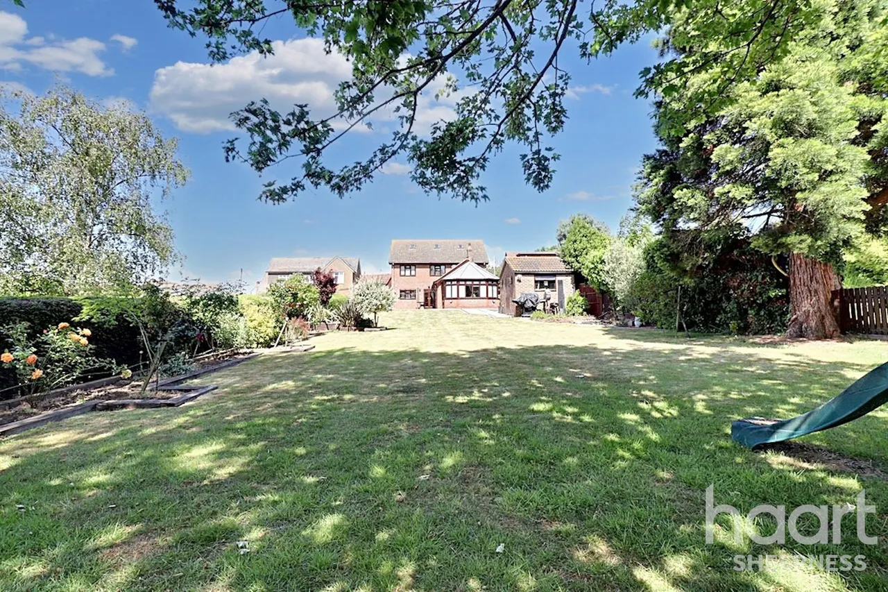 Minster Road, Minster, ME12, photo 39