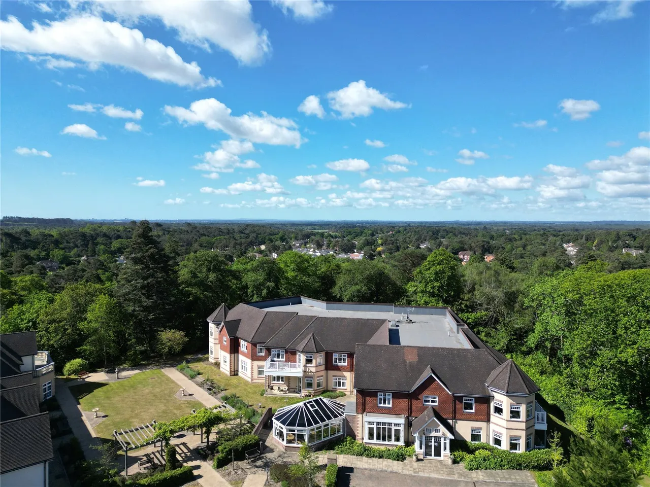 Horton Road, Ashley Heath, Ringwood, Dorset, BH24 2EE, photo 2