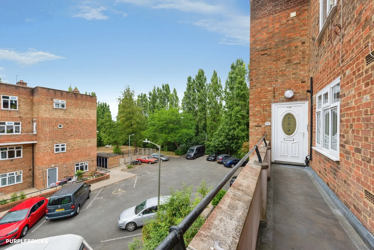 Frensham Drive, Putney, SW15, photo 27