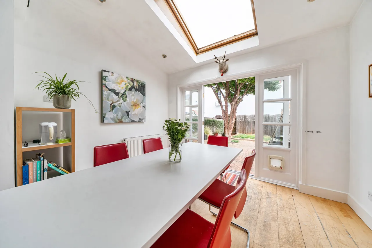 269 Acton Lane, London, photo 4