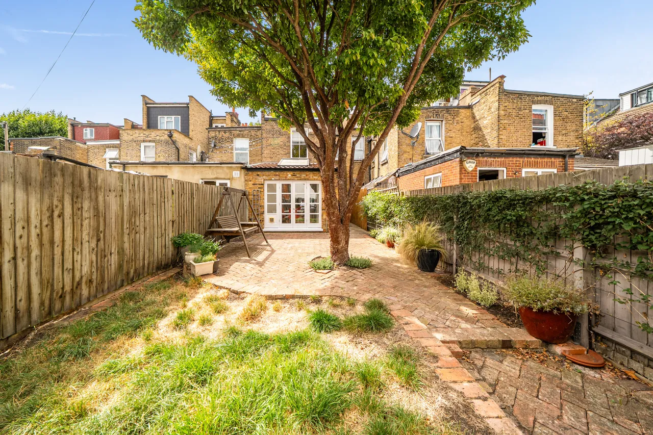 269 Acton Lane, London, photo 5