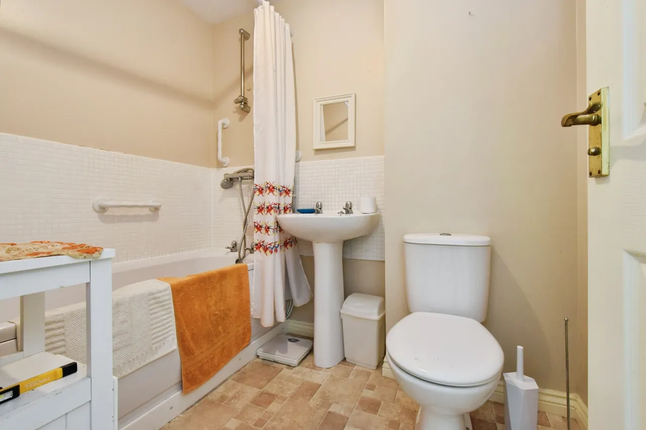 Penderyn Close, Merthyr Tydfil, CF48, photo 13