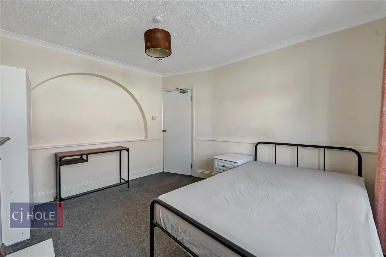 Lodge Causeway, Fishponds, BS16, photo 5