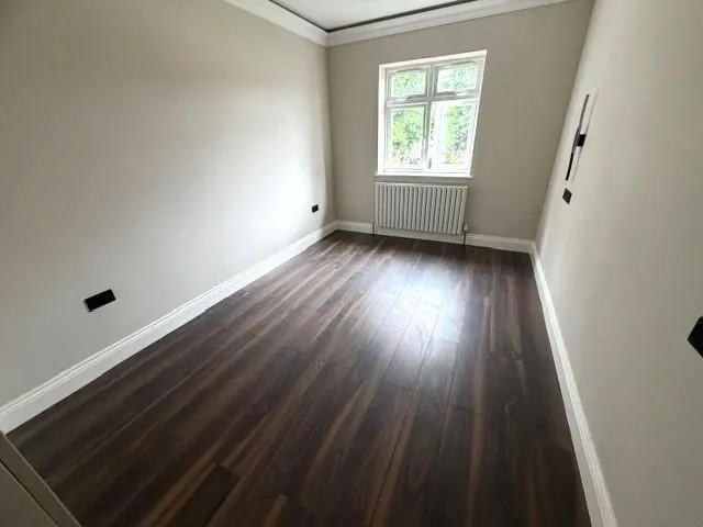Beech Walk, Mill Hill, photo 14