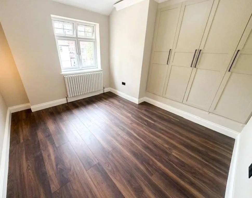 Beech Walk, Mill Hill, photo 8