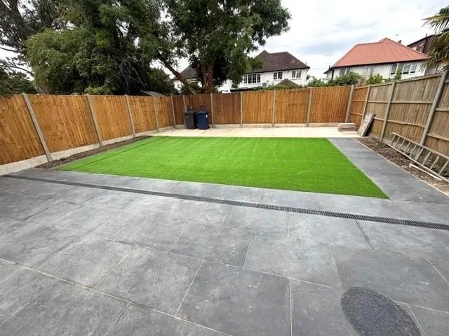 Beech Walk, Mill Hill, photo 19