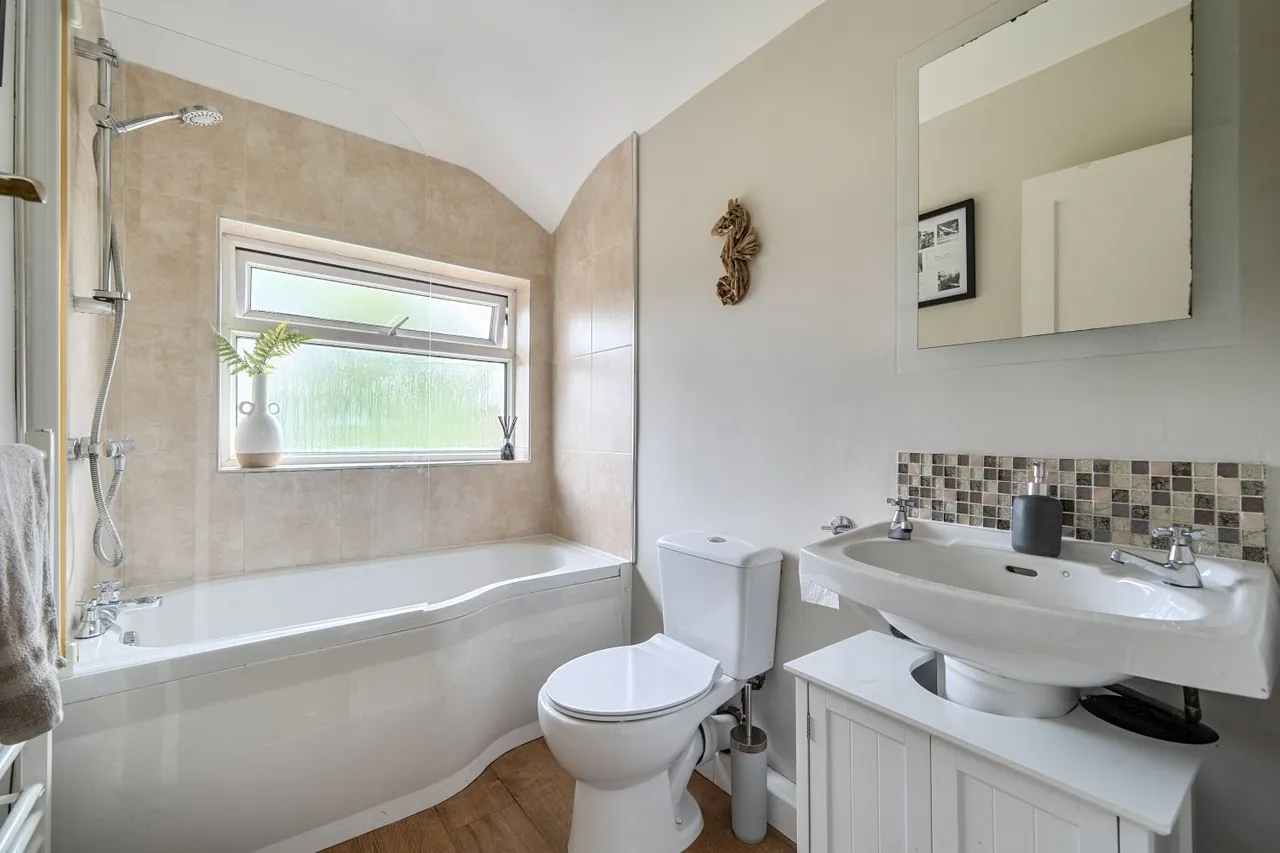 Coombe Road, Solihull, B90, photo 11