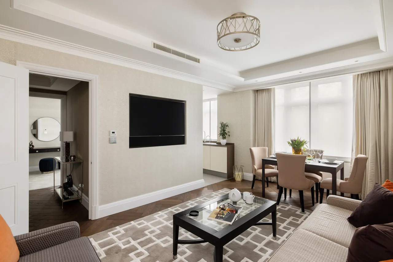 2 bed flat to rent, Park Lane, Mayfair, W1K