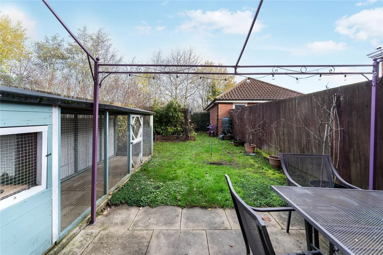 Blackbird Drive, Bury St. Edmunds, Suffolk, IP32, photo 13
