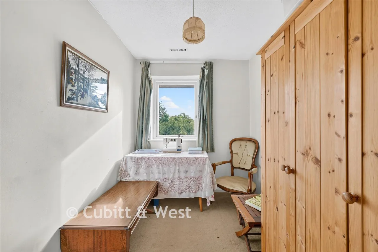 St. James Road, Sutton, SM1, photo 12