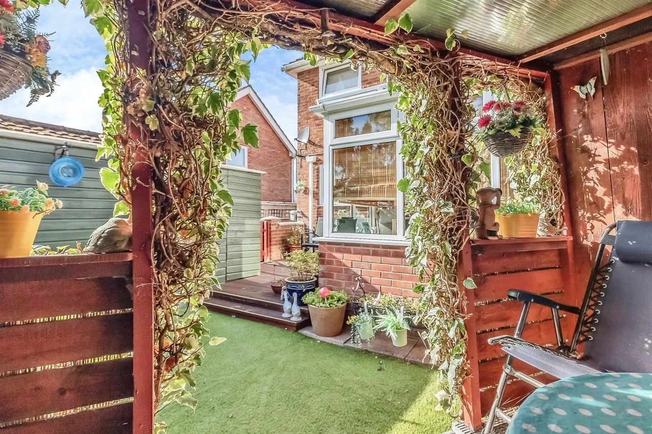 Beatty Gardens, Corby, NN17, photo 15