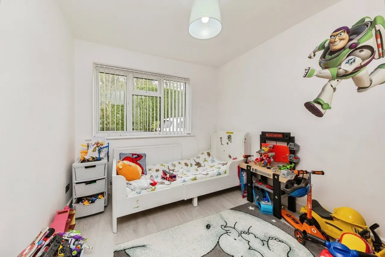 Priory Lane, Macclesfield, Cheshire, SK10, photo 11