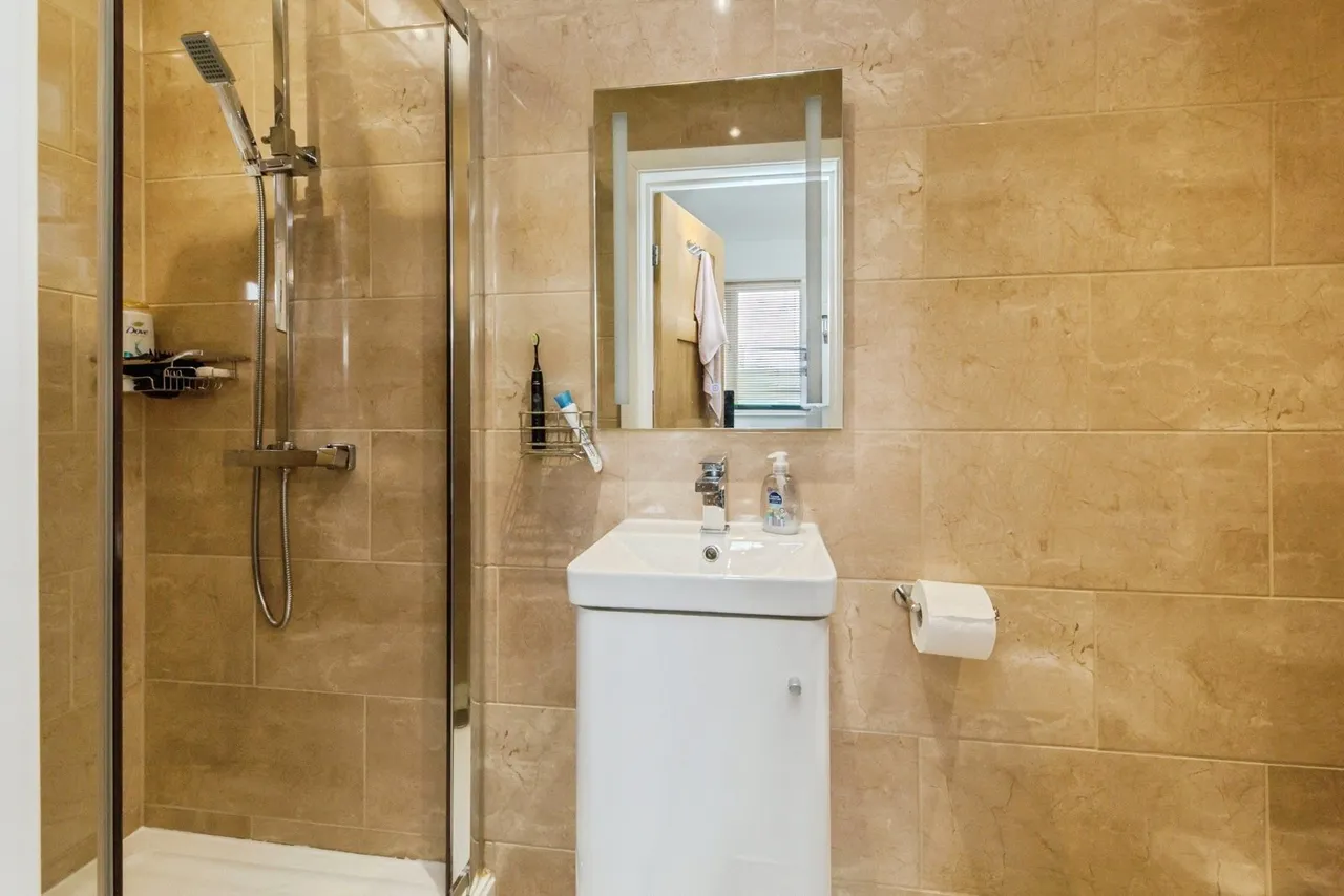 Priory Lane, Macclesfield, Cheshire, SK10, photo 9