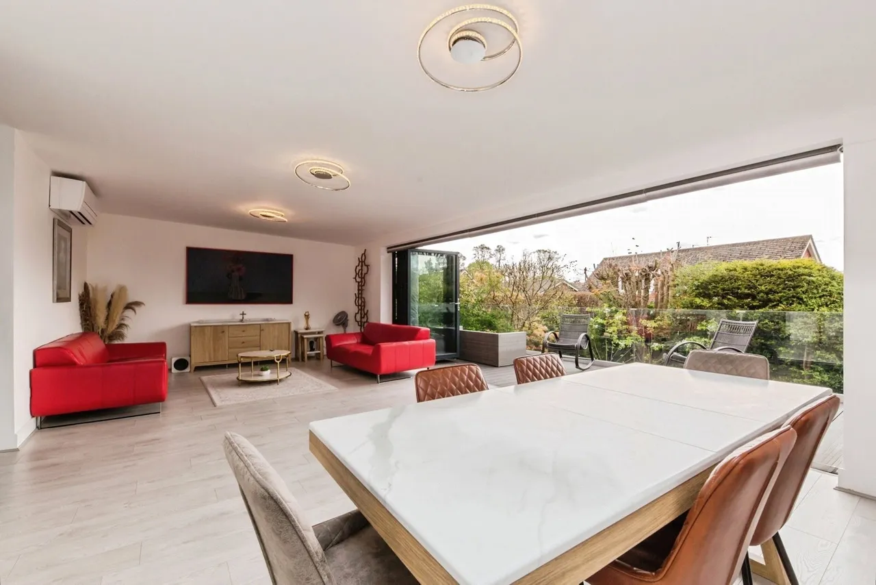 Priory Lane, Macclesfield, Cheshire, SK10, photo 6