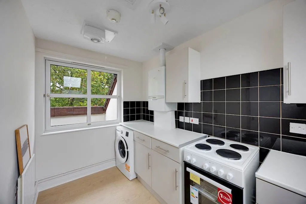 Colchester Road, Walthamstow, E17, photo 13