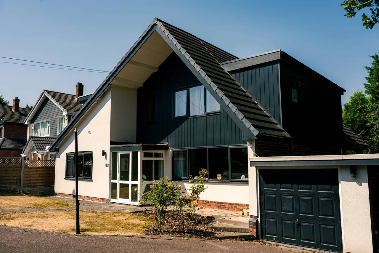 4 bed house for sale, Poplar Rise, Little Aston, B74