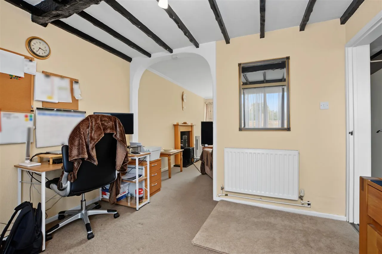 Firbank Court, Chilwell, NG9, photo 7