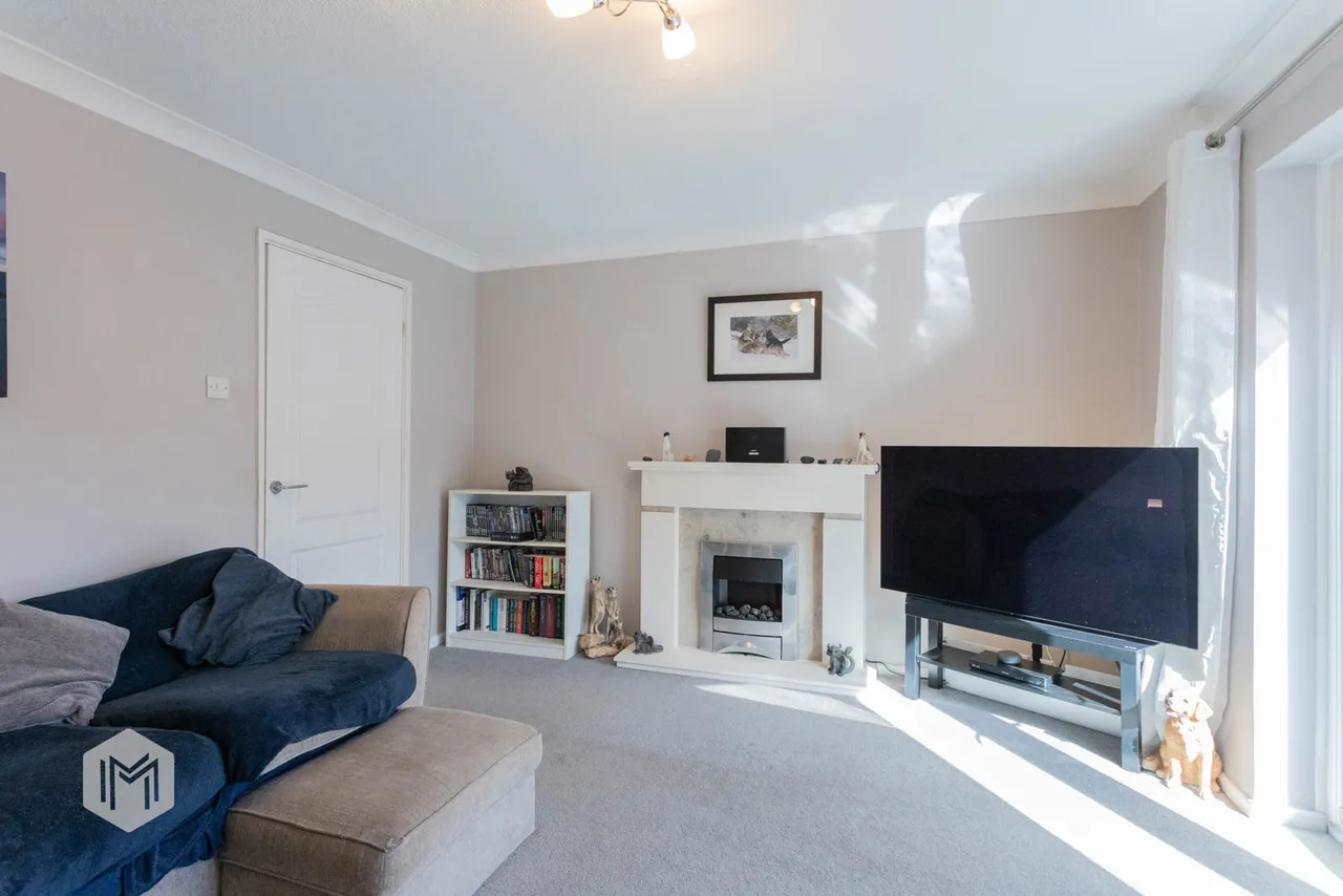 Woolmer Close, Birchwood, Warrington, WA3 6TT, photo 5