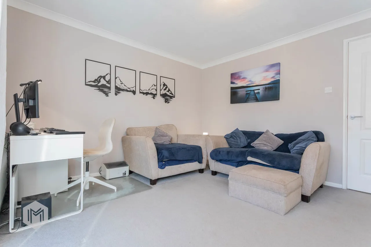 Woolmer Close, Birchwood, Warrington, WA3 6TT, photo 4