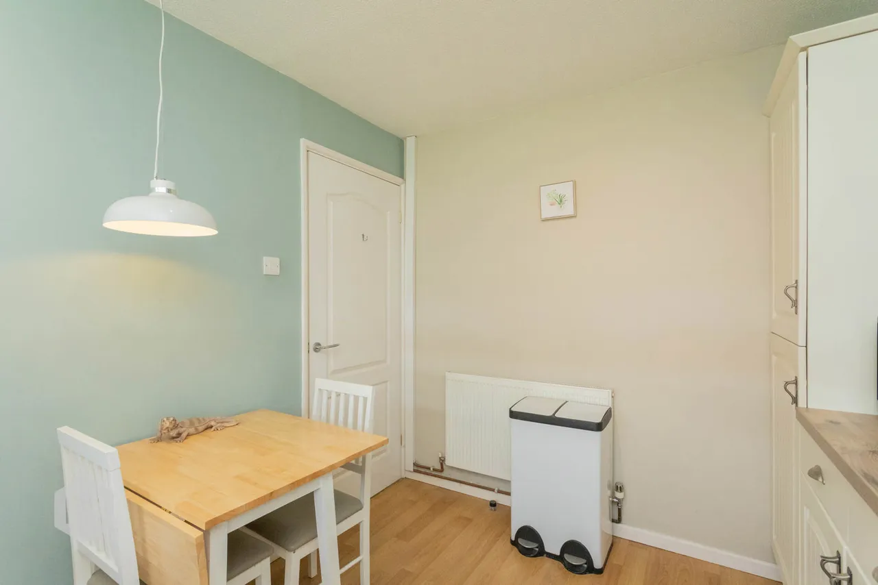 Woolmer Close, Birchwood, Warrington, WA3 6TT, photo 9