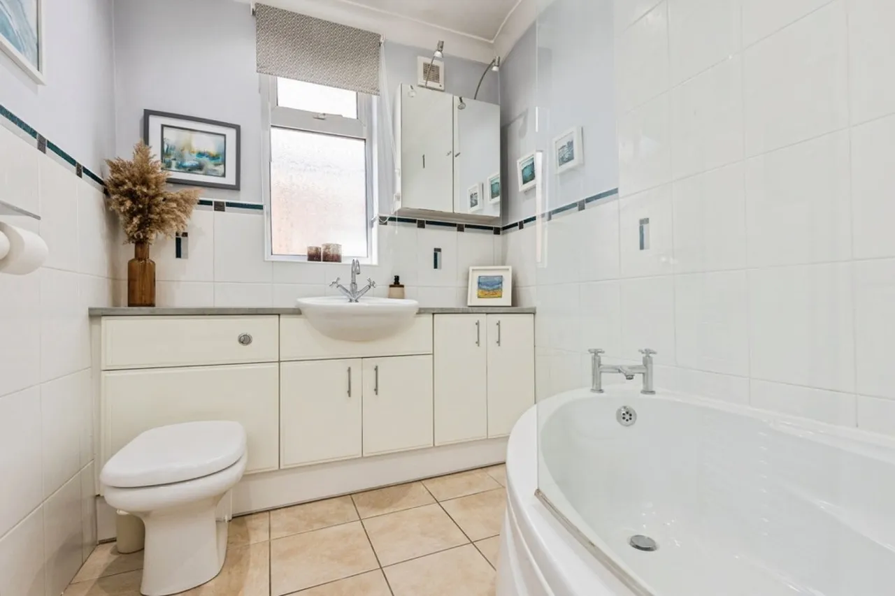 Brooks Lane, Whitwick, photo 8