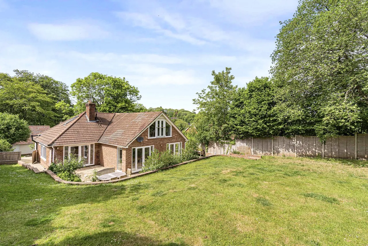 Kings Hill, Beech, GU34, photo 18