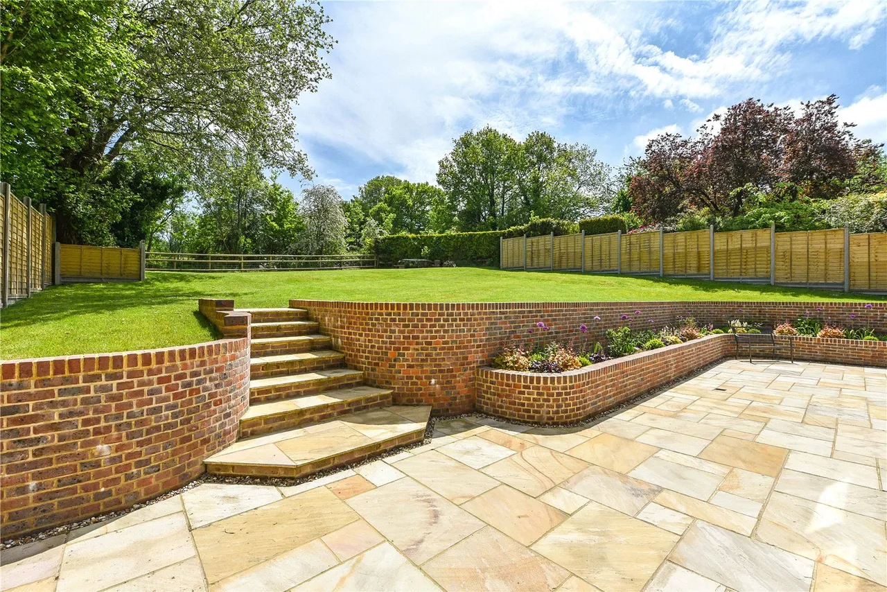 Kings Hill, Beech, GU34, photo 5
