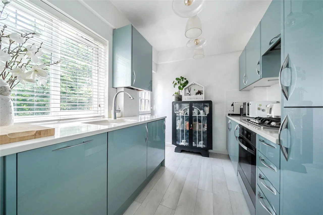 Dainton Close, Bromley, BR1, photo 3