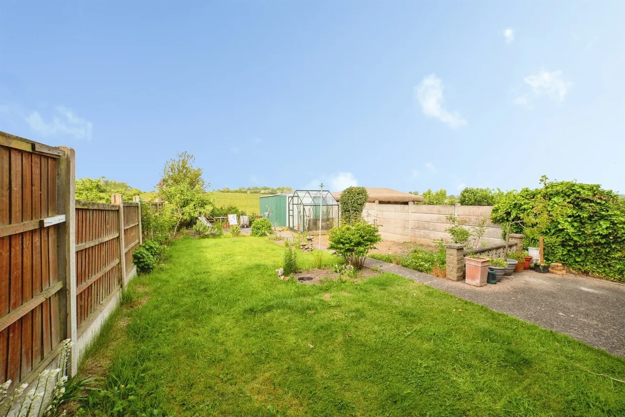 Deamon Street, Blackwell, DE55, photo 20