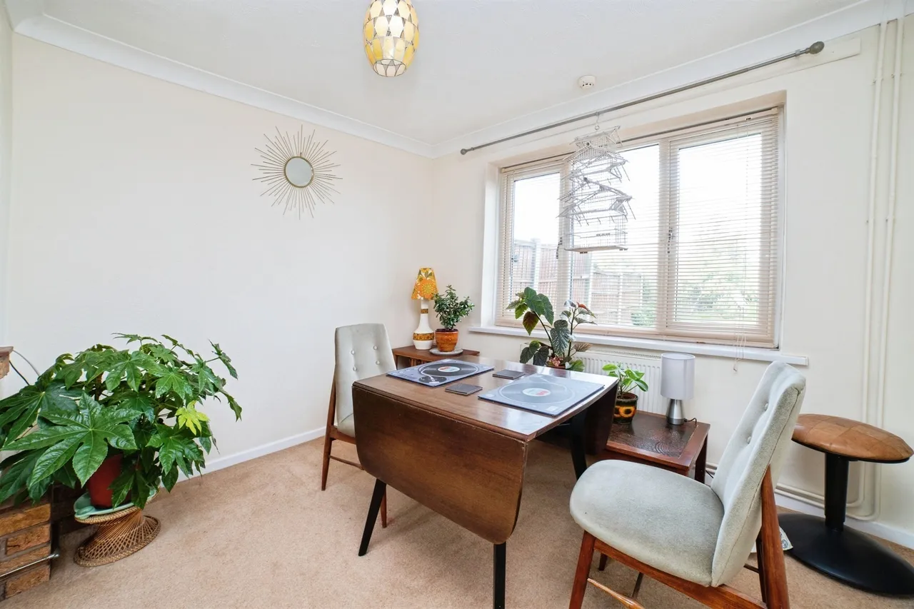 Deamon Street, Blackwell, DE55, photo 8