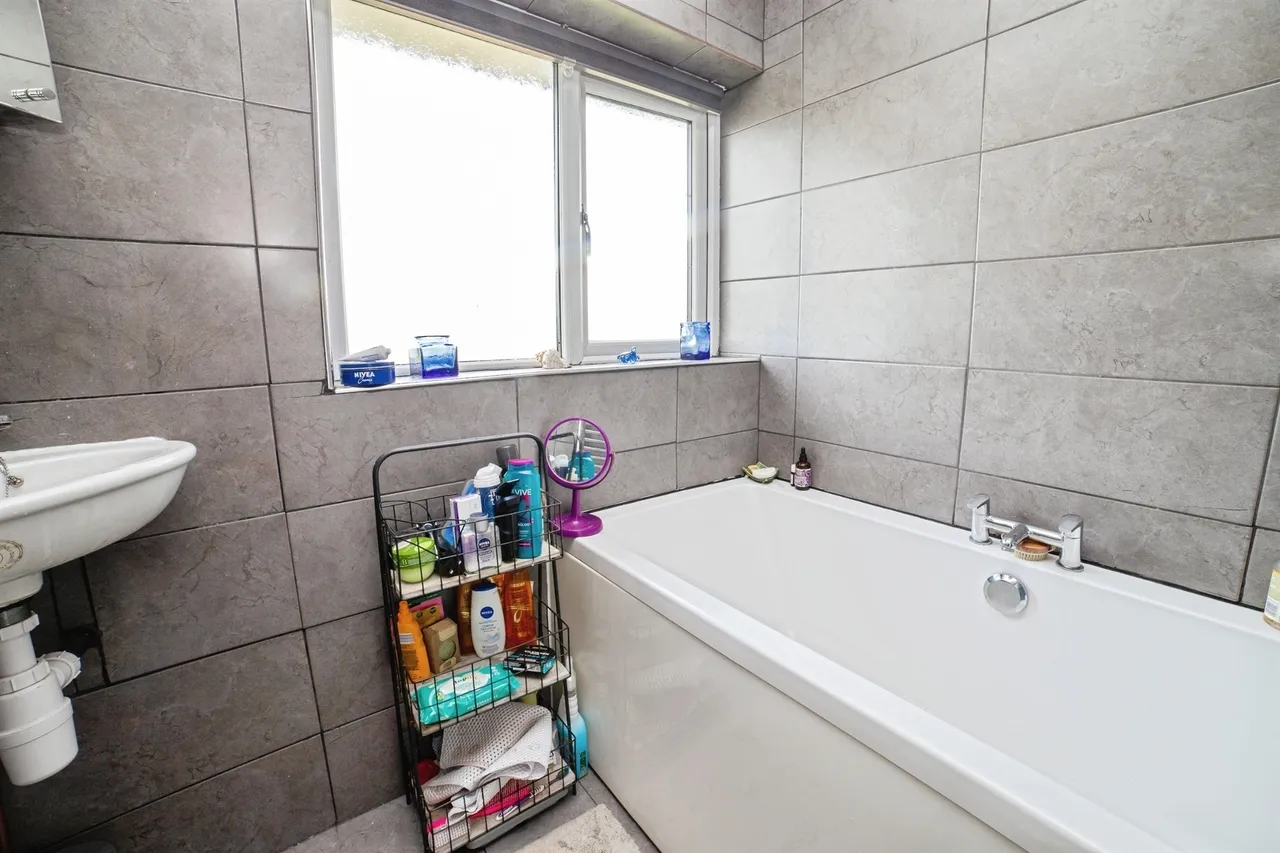 Deamon Street, Blackwell, DE55, photo 18
