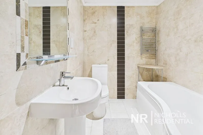 Worple Road, Epsom, KT18, photo 10