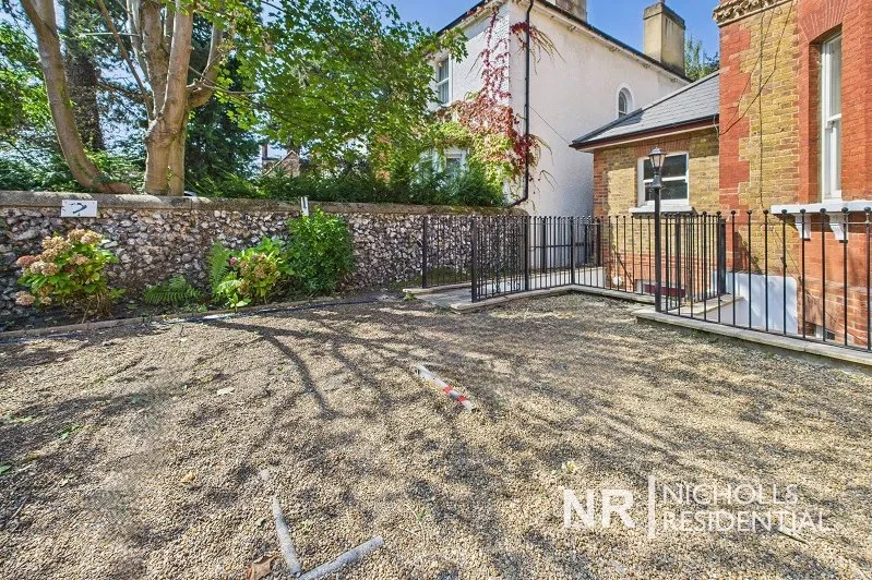 Worple Road, Epsom, KT18, photo 13