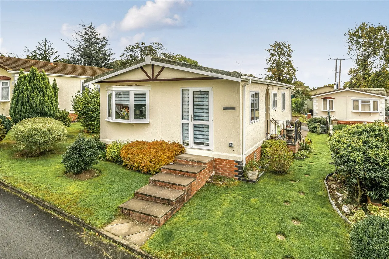 2 bed park home for sale — Highley Park Homes, Netherton, Highley, Bridgnorth, Shropshire, WV16 6NR