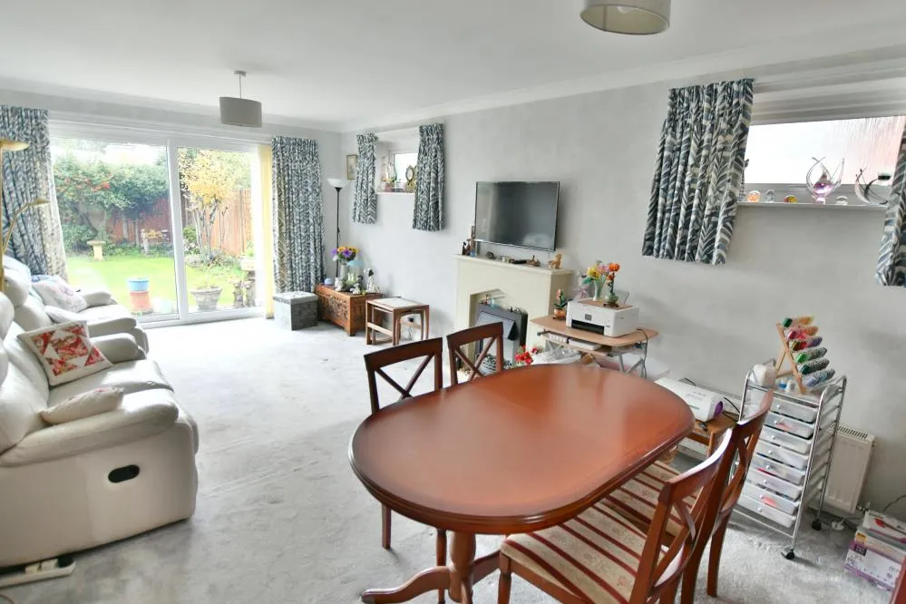 Parmiter Drive, Wimborne, BH21, photo 4