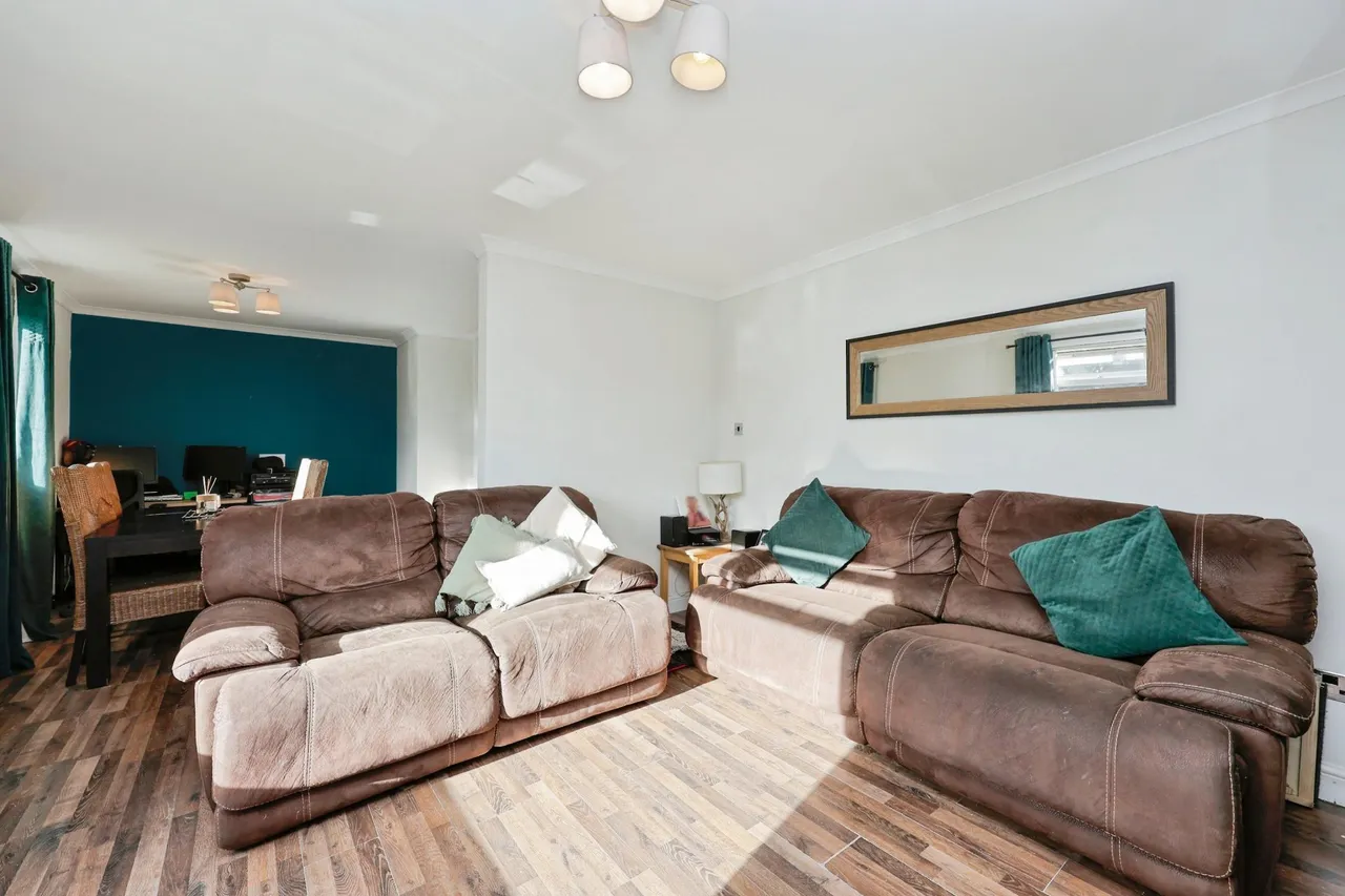 Wedderburn Crescent, Dunfermline, KY11, photo 6