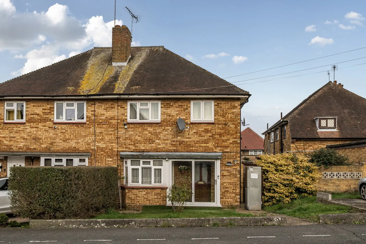 3 bed house for sale — Milton Road, DA16
