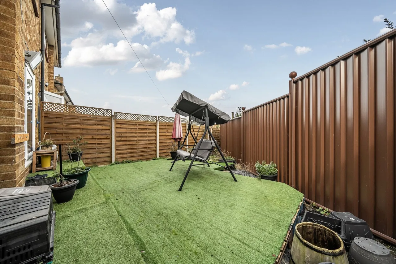Milton Road, DA16, photo 4