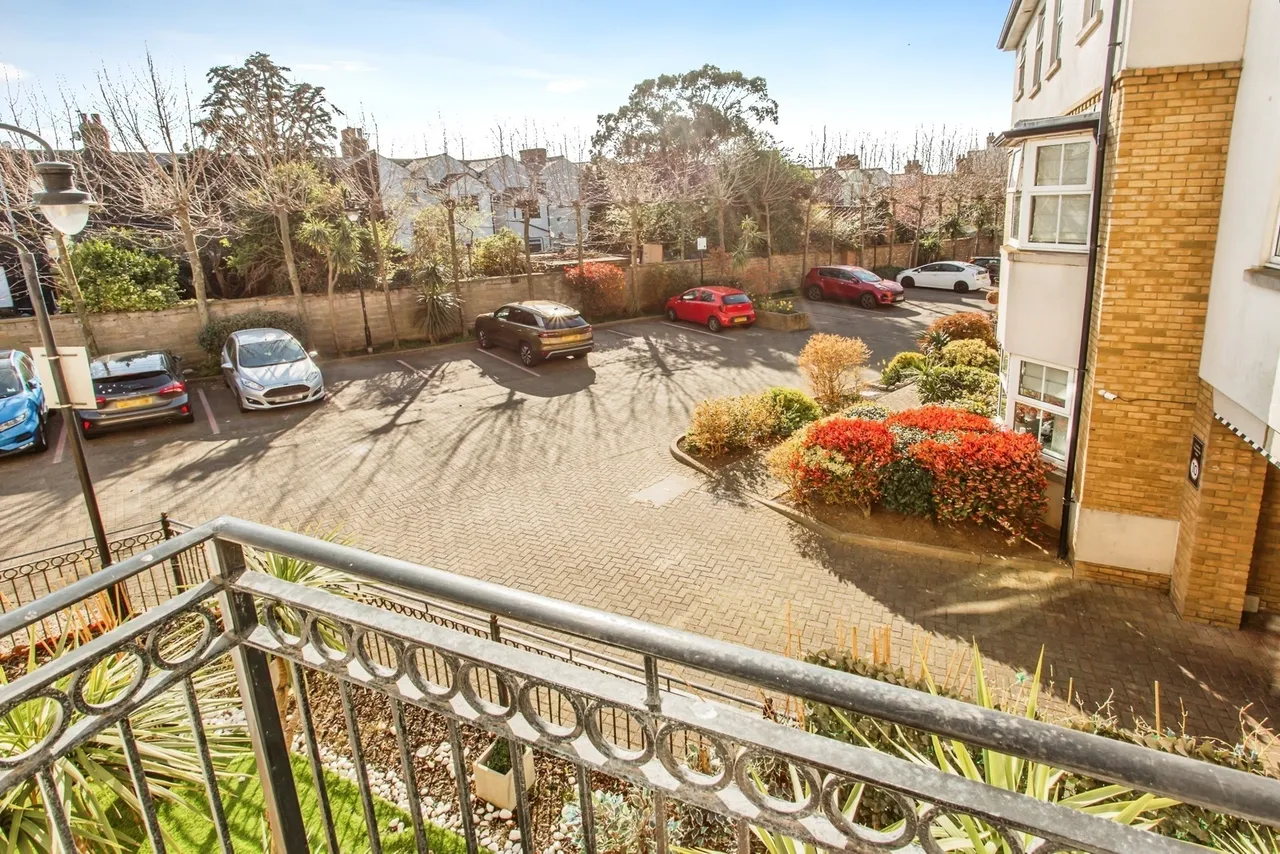 Audley Court, 1 Forge Way, Southend-on-Sea, Essex, SS1, photo 12