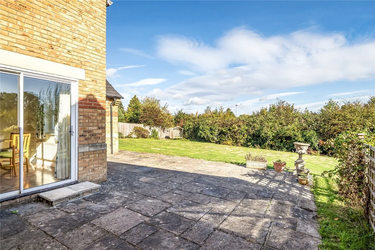 Tatham Court, Taunton, TA1, photo 18