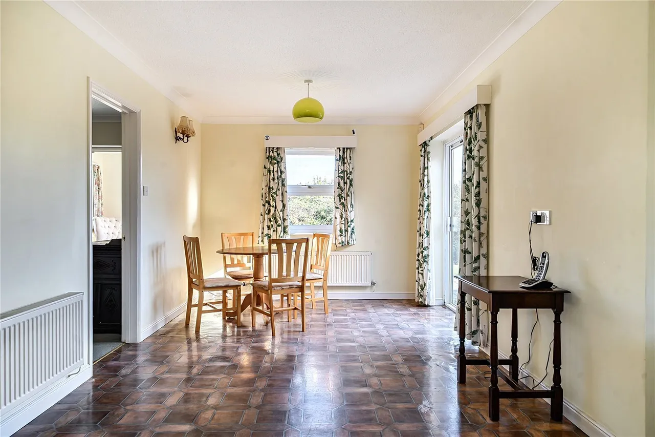 Tatham Court, Taunton, TA1, photo 8