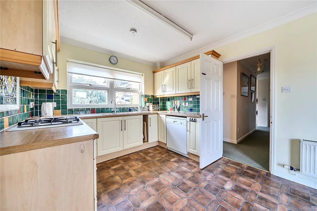 Tatham Court, Taunton, TA1, photo 5