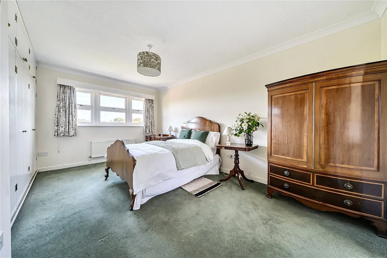 Tatham Court, Taunton, TA1, photo 10