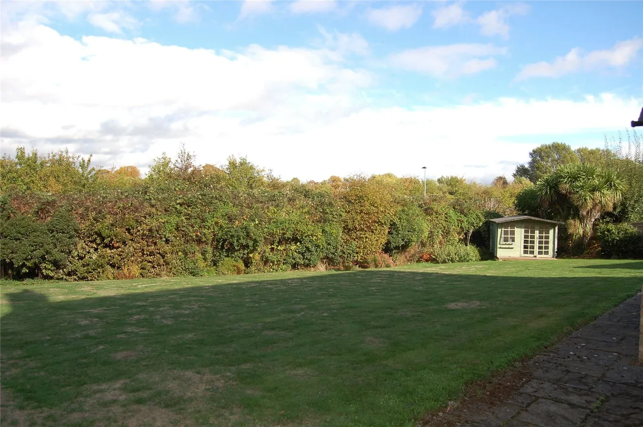 Tatham Court, Taunton, TA1, photo 19