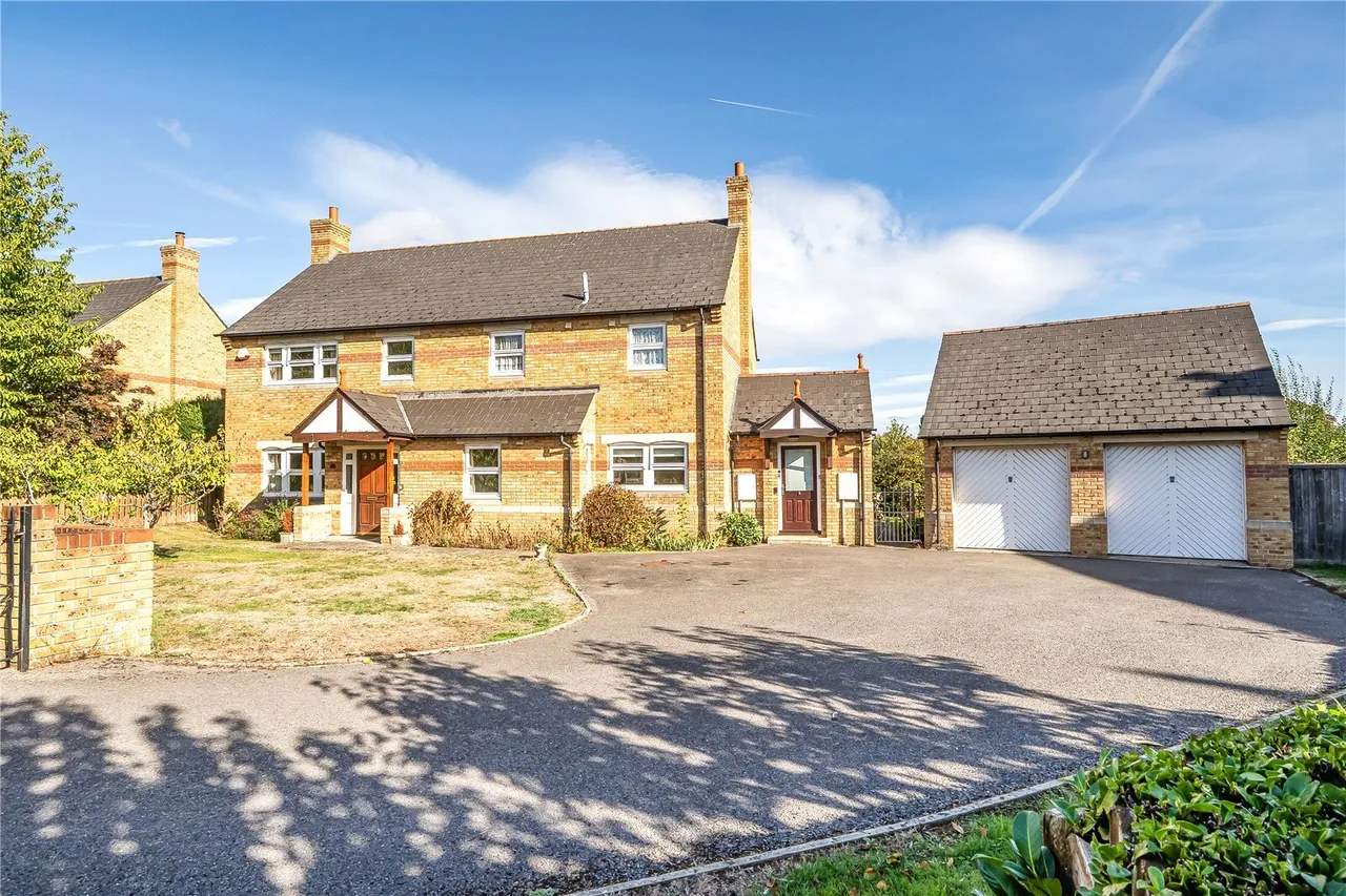 4 bed property for sale, Tatham Court, Taunton, TA1