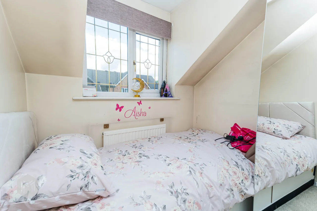 Dunlin Close, Bolton, BL2 1EW, photo 10