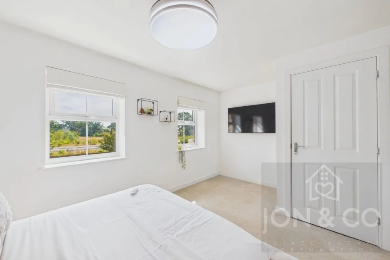 Cowpasture Court, Moulton, NN3, photo 9